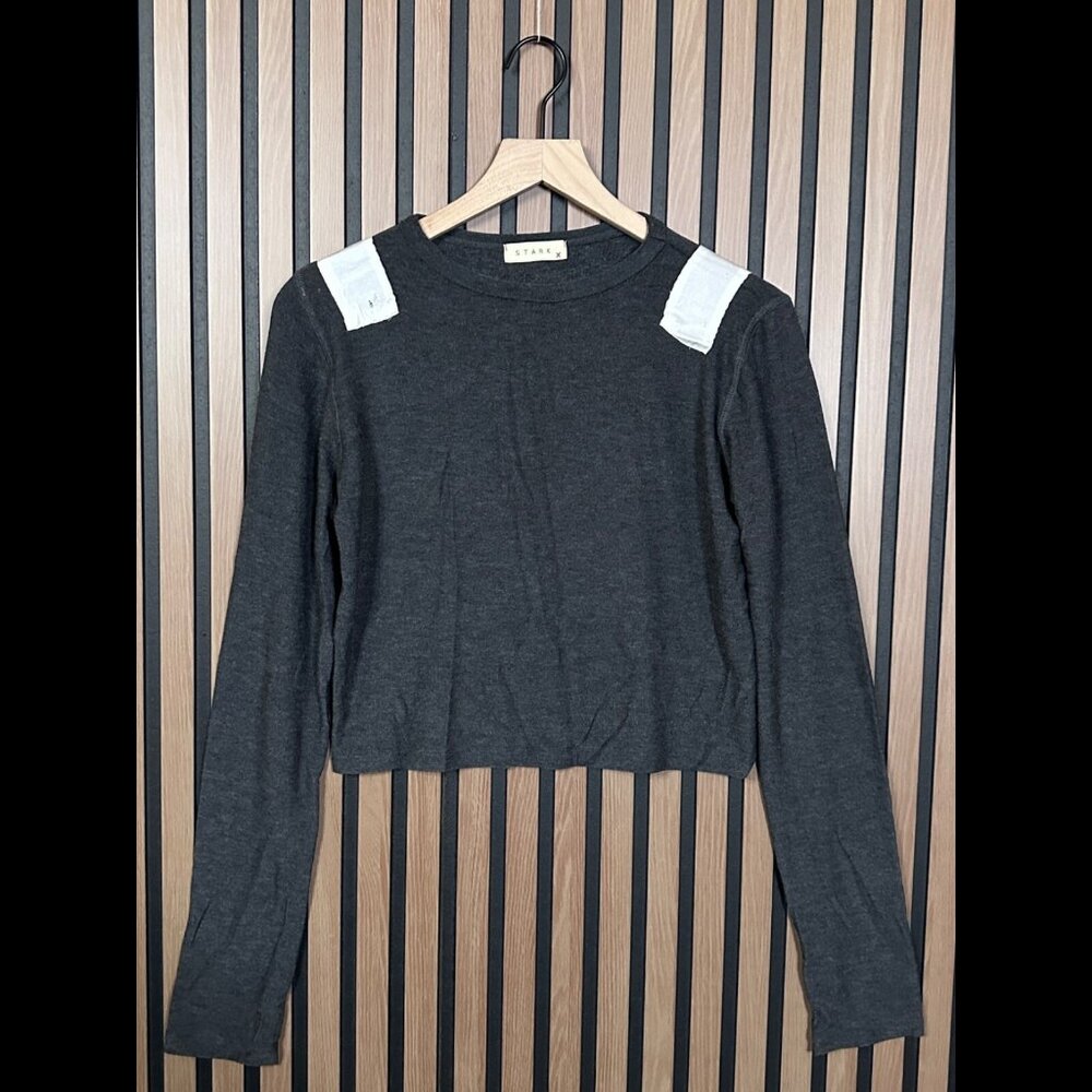 Stark X Sweater One Size Gray Soft Fleece White Patch Shoulder Pullover Crop